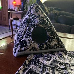 Small pet guinea pig hedgehog cozy tent